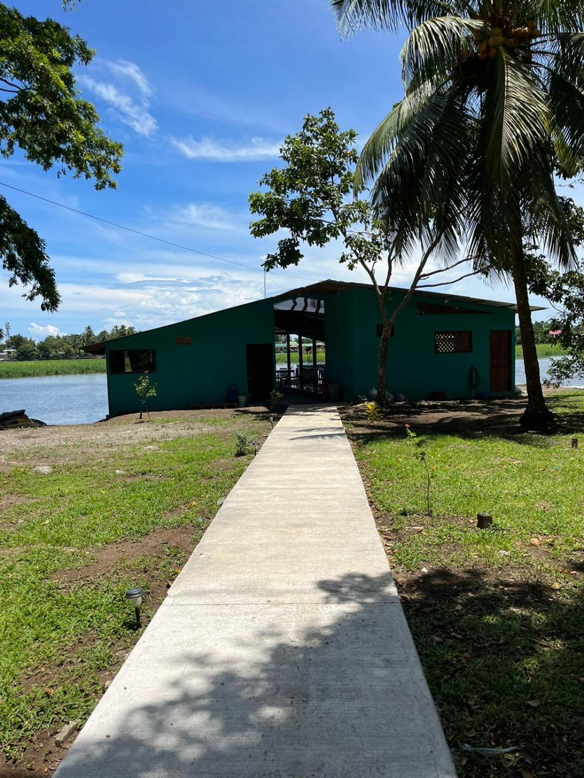 The Secret Eco Lodge Tortuguero Exterior foto